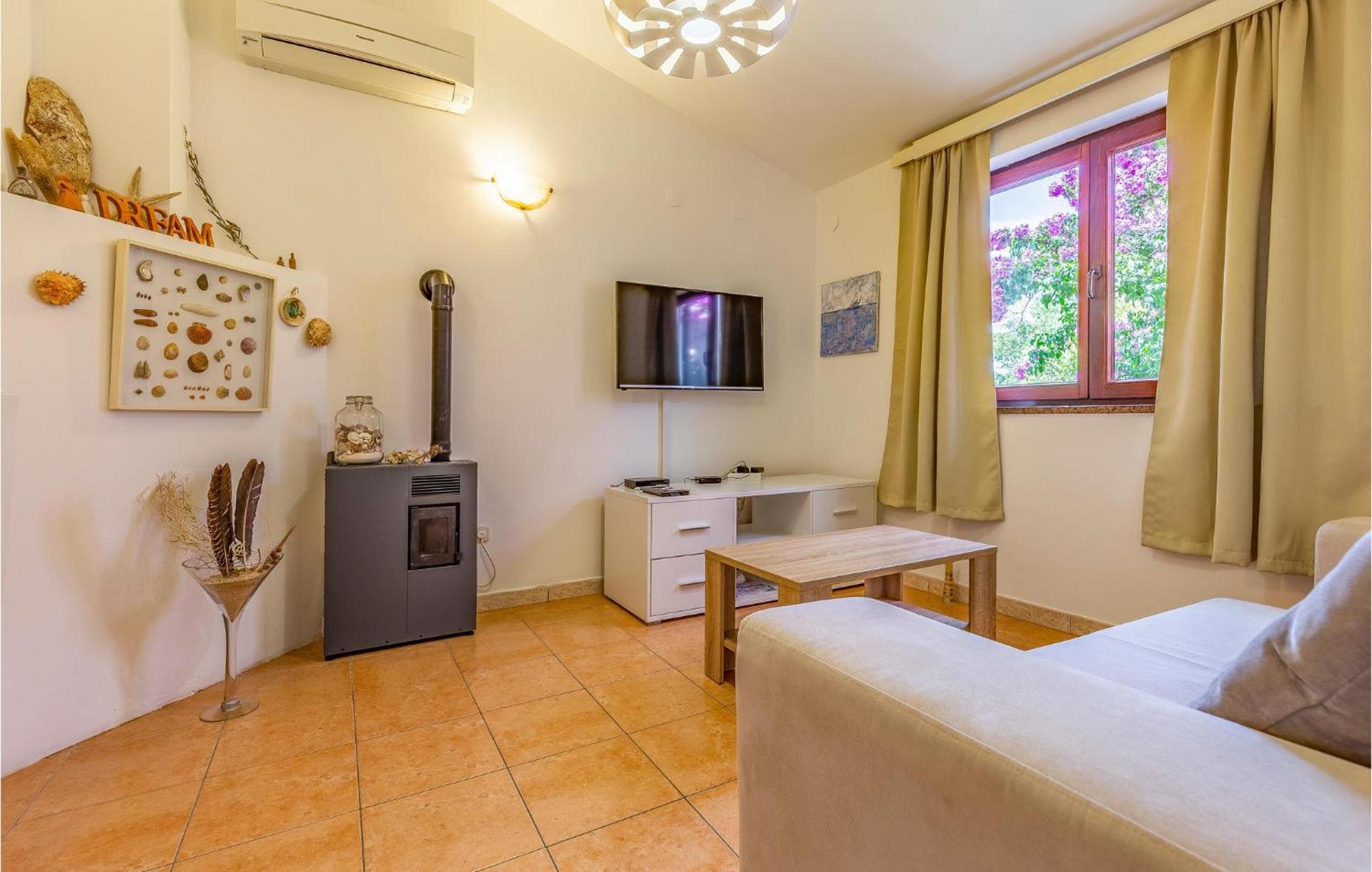 2 Bedroom Beautiful Apartment In 普莱曼图拉 外观 照片